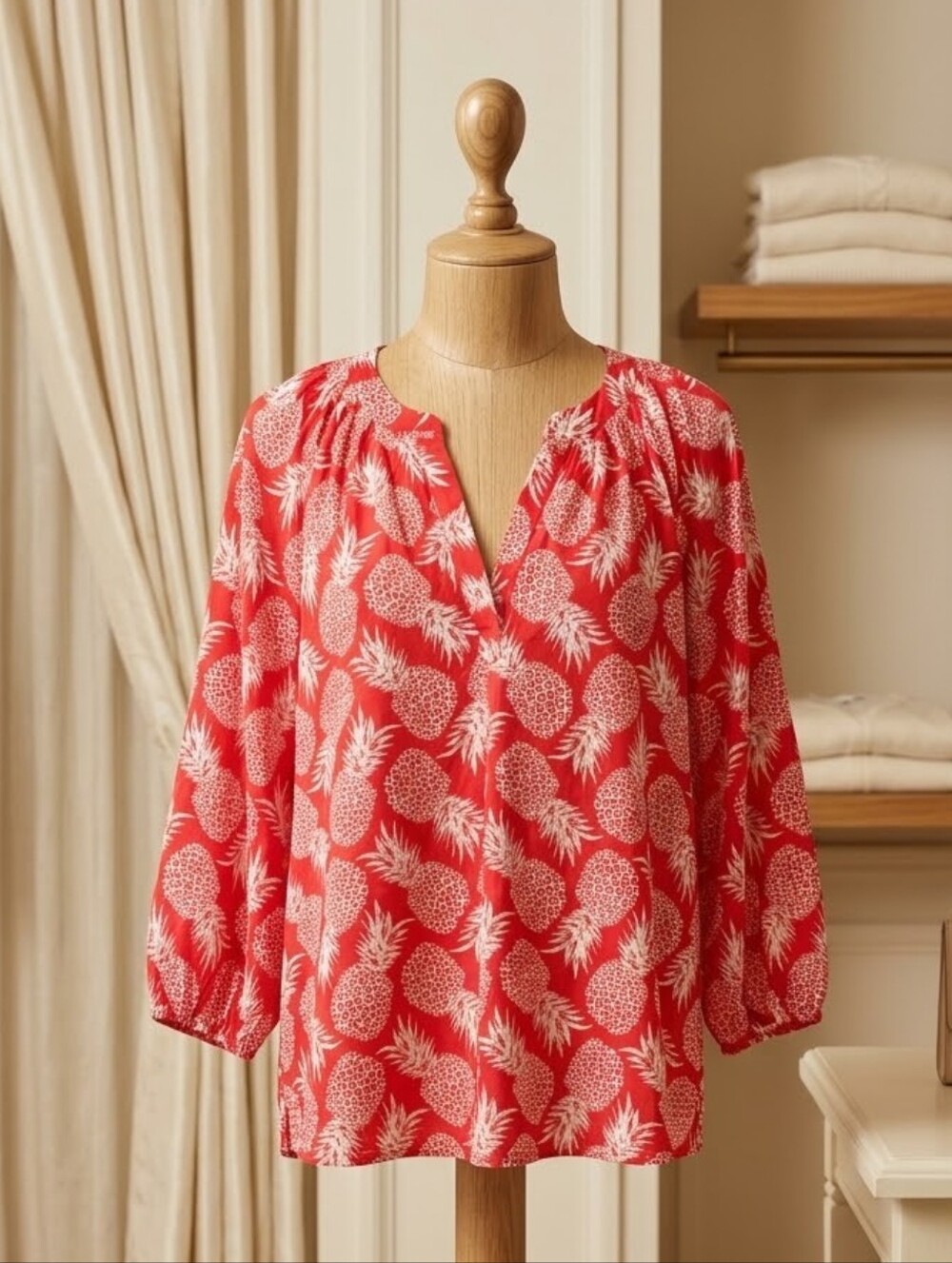 Crown & Ivy Red & White Pineapple Print Blouse Size XL